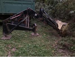 Eladó gyári homlokrakodó trágyavillával