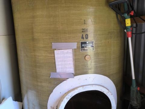 Üvegszálas tartályok eladók Üvegszálas tartályok eladók