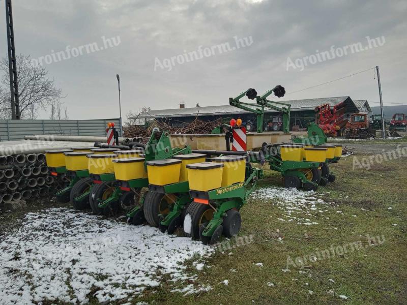 JOHN DEERE 1770 MAXEMERGE XP