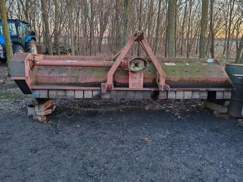 3 méteres KB szárzúzó kardánnal eladó 3 méteres KB szárzúzó kardánnal eladó