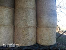 Jó minőségű körbálás búza szalma eladó