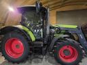 Claas Arion 540 traktor Homlokrakodóval