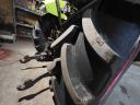 Claas Arion 540 traktor Homlokrakodóval