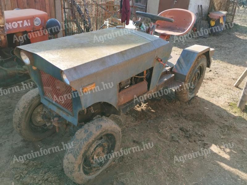 Trabant motoros házi építésű traktor