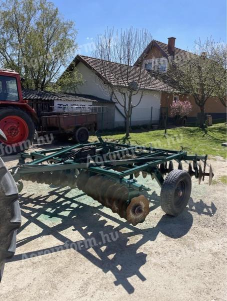 XT 3 m-es tárcsa eladó