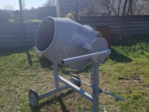 Eladó betonkeverőgép Eladó betonkeverőgép