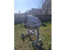 Eladó betonkeverőgép