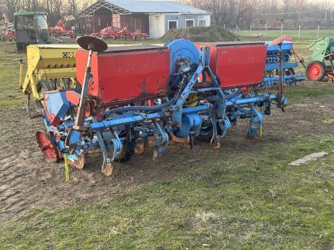 Monosem 4 soros műtrágyaszórós vetőgép Monosem 4 soros műtrágyaszórós vetőgép