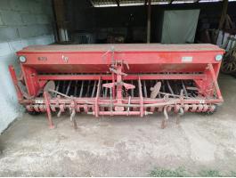 Kühne 25 soros vetőgép eladó