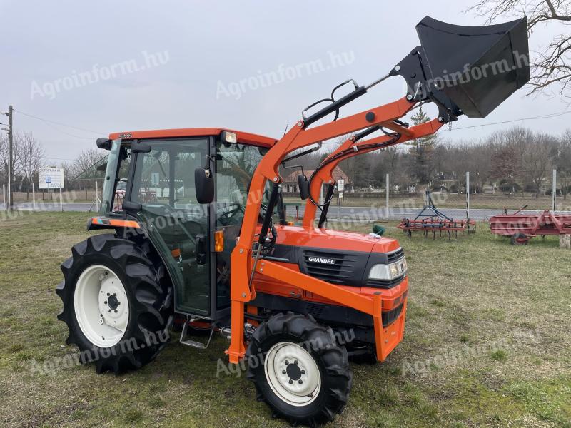 Kubota 46LE HI-Speed Vmax: 26 km/h PowerShift,  Klíma,  Új Homlokrakodó,  Ingyenes Szállítás,  Szervizelt japán traktor kistraktor