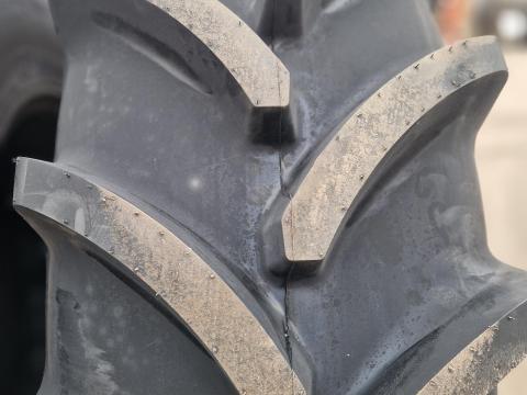 420/85R28 Vredestein mezőgazdasági gumiabroncs