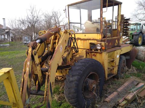 UN-53 rakodó eladó