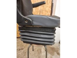 MTZ gyári ülés eladó