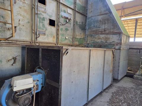 Eladó Sirokkó szemestermény szárító alkatrészei Szomolyán,  Egertől 15 km-re