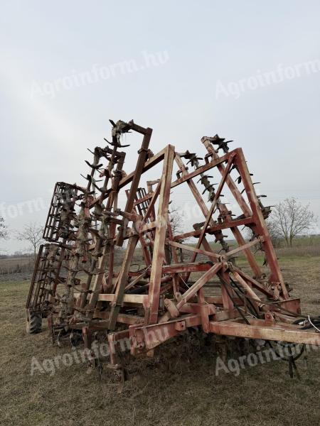 8,4 m ásóborona eladó