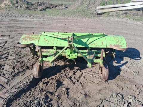 Jessering BK 2000 tip 2 méteres talajmaró