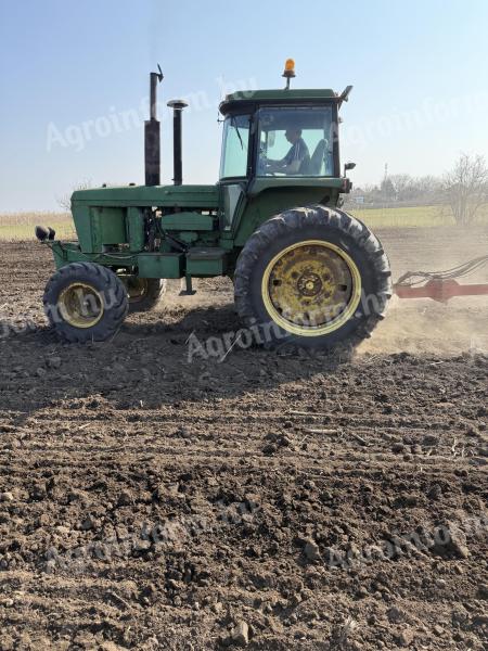 John Deere 4630 kiváló állapotban, erős motorral, duplakerékkel