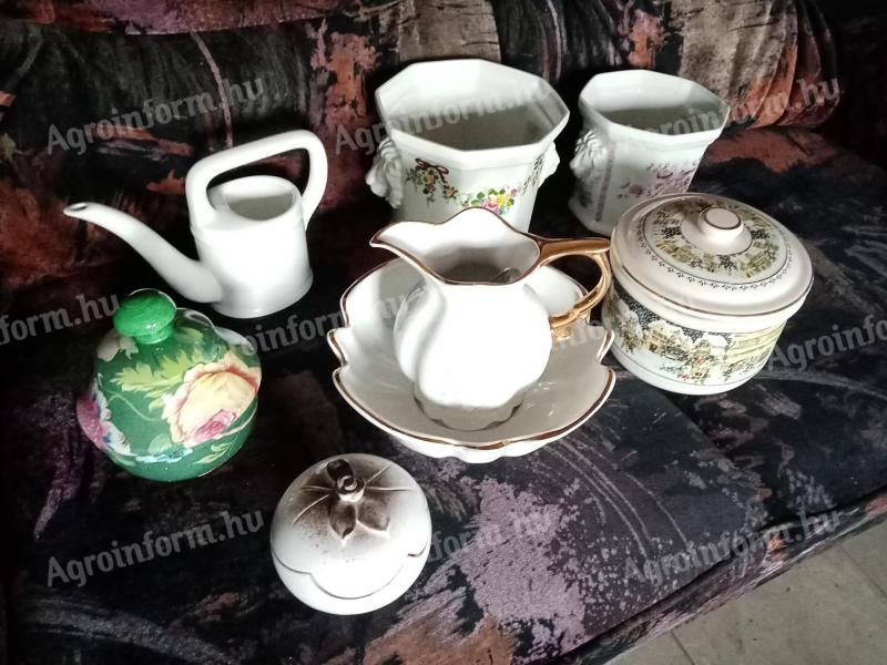 Porcelán cserépvédők, kerámia dísztárgyak eladók