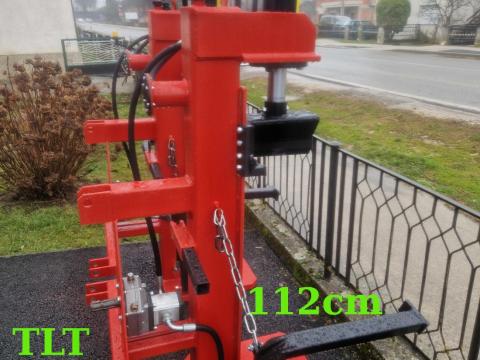 Kardán hajtású hidraulikus fahasító Kardán hajtású hidraulikus fahasító