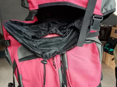 ADVENTURER Sports 70l fekete-piros hátizsák, túrazsák eladó ADVENTURER Sports 70l fekete-piros hátizsák, túrazsák eladó