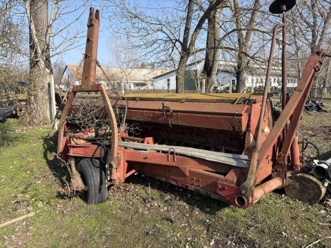 Eladó IH vetőgép Eladó IH vetőgép
