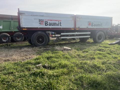 Bálaszállító pótkocsi 5 év friss műszaki