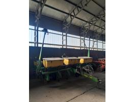 Eladó John Deere 1750 MaxEmerge XP vetőgép