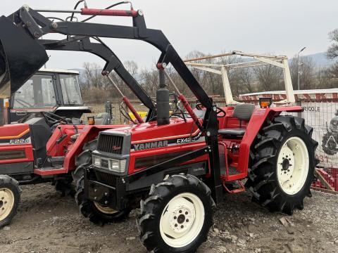 ???? Yanmar FX 42D – Erős, megbízható japán traktor homlokrakodóval ???? Yanmar FX 42D – Erős, megbízható japán traktor homlokrakodóval