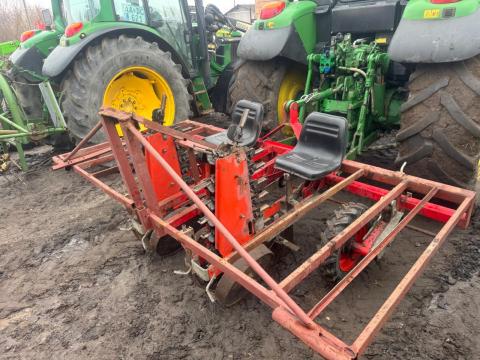 OTMA 2 SOROS CSIPESZES PALÁNTÁZÓ, PALÁNTAÜLTETŐ OTMA 2 SOROS CSIPESZES PALÁNTÁZÓ, PALÁNTAÜLTETŐ