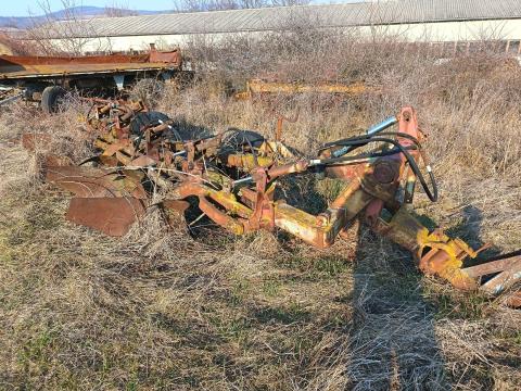 Eladó B200 eke Eladó B200 eke