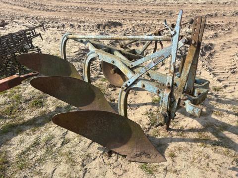 3 fejes eke Osztrák hattyúnyakas eke