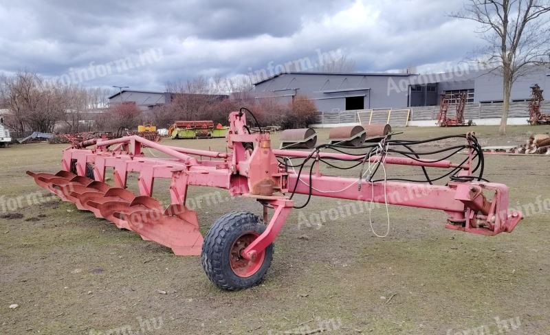 Kühne Condor,  Kondor KRW 6/5 fejes ágyeke 2003-as évjáratú