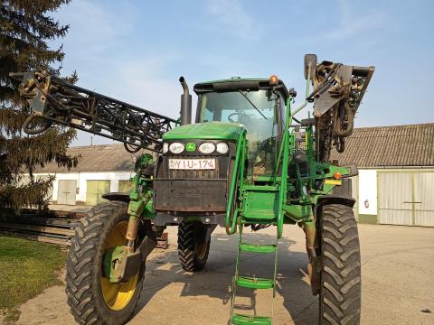 Eladó John Deere 4730 önjáró permetezőgép