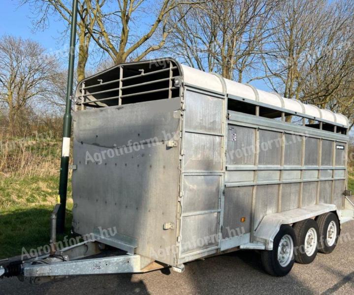 Állatszállitó pótkocsi 3500kgos