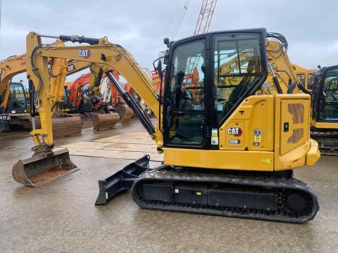Caterpillar 306 CR / 2020 / 4 610 üzemóra / Lízing 20%-tól
