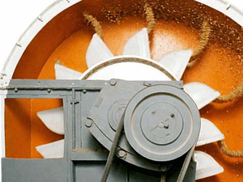 Kopásálló poliuretán lemez és cső ipari anyagszállító rendszerekhez - rédlerekhez,  felvonókhoz