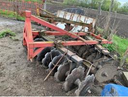 Függesztett tárcsa eladó