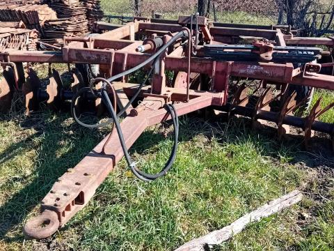 4 méteres "X" tárcsa eladó