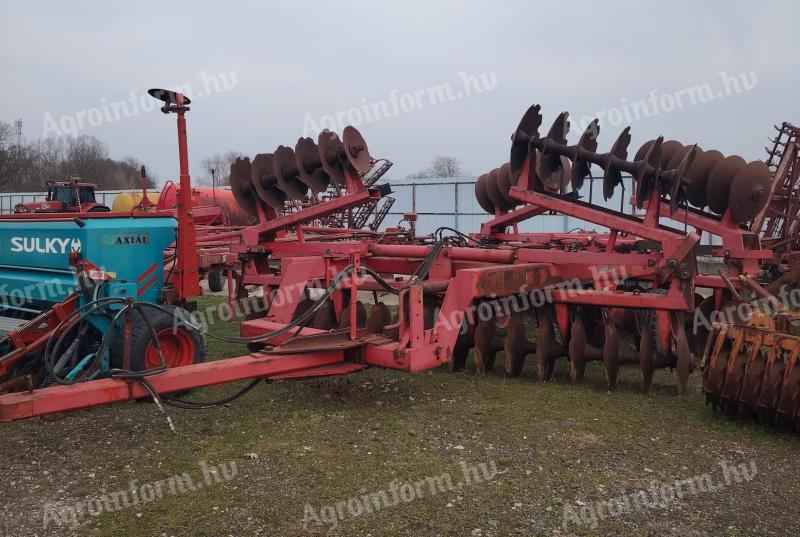 Kühne 7,2 méteres nehéztárcsa,  2006-os évjáratú