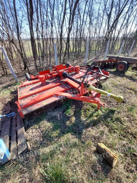 RZ3 3 méteres szárzúzó eladó