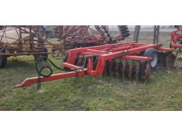 2,8 méteres V tárcsa,  alig használt állapotban