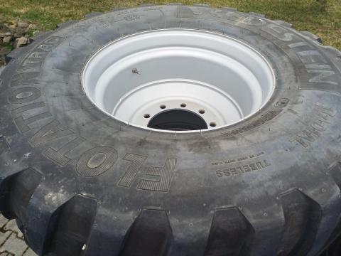 Vredestein 710/50R26,5