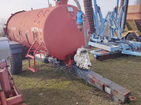 Detk-115 5 m³-es szippantó üzemképes állapotban