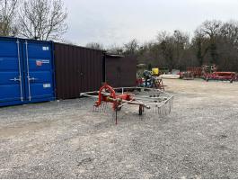 Kuhn GA 300 rendsodró eladó kiváló állapotban