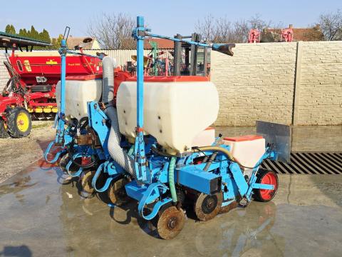 Monosem PNU tárcsás vetőgép