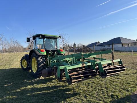 Függesztett V tárcsa rögtörővel Függesztett V tárcsa rögtörővel