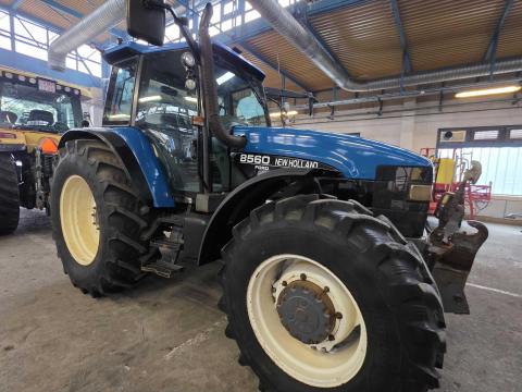 New holland 8560 traktor
