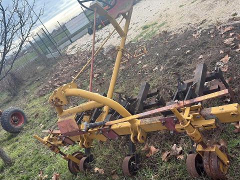 Petrezselyem gyökér sorközművelő eladó