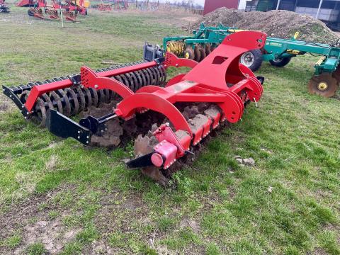 Függesztett rövidtárcsa 3 m