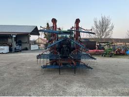 Hatzenbichler 12 m gyomfésű hidraulikus nyitással-zárással